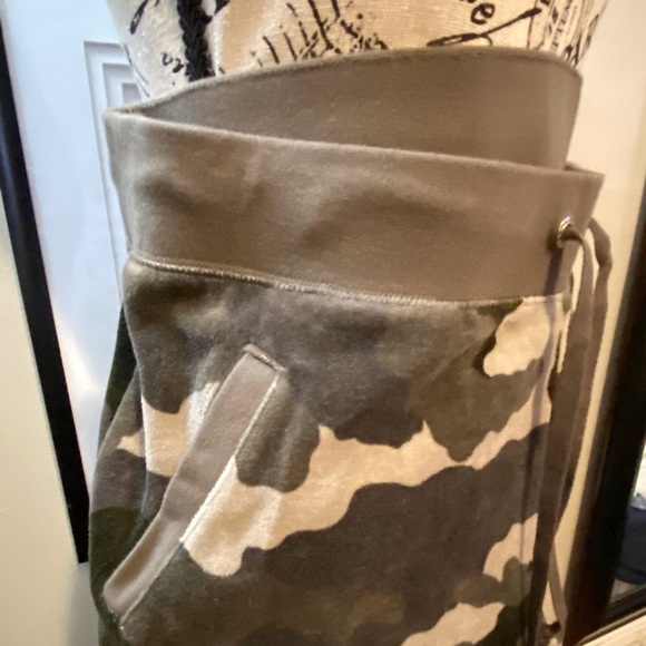 NY&C Velour Camouflage Jogger Lounge Pant 14/Lg - Picture 2 of 8